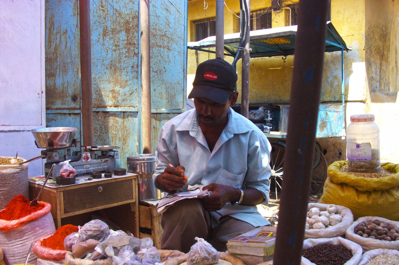 Venditore di spezie Goa India