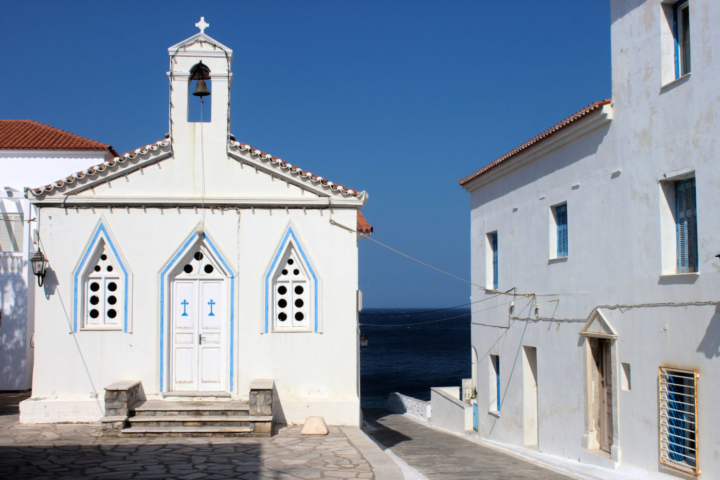 Grecia Cicladi Andros chiesa