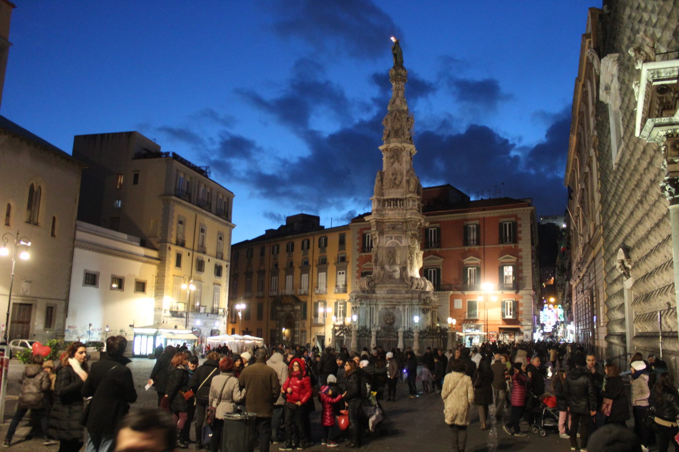 Piazza del Gesù Nuovo Napoli