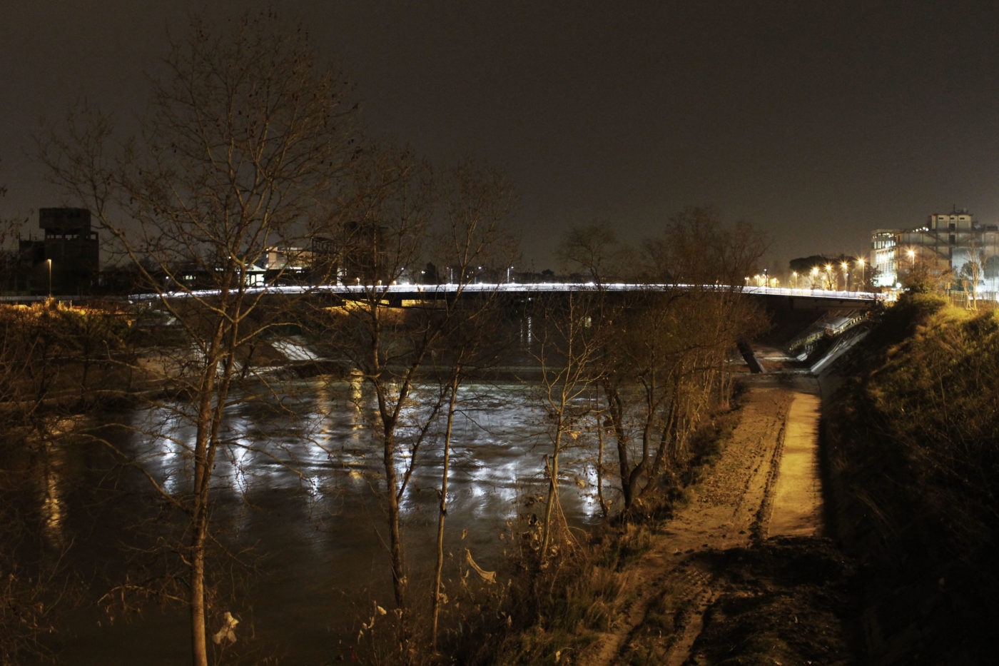 Roma di Notte Tevere