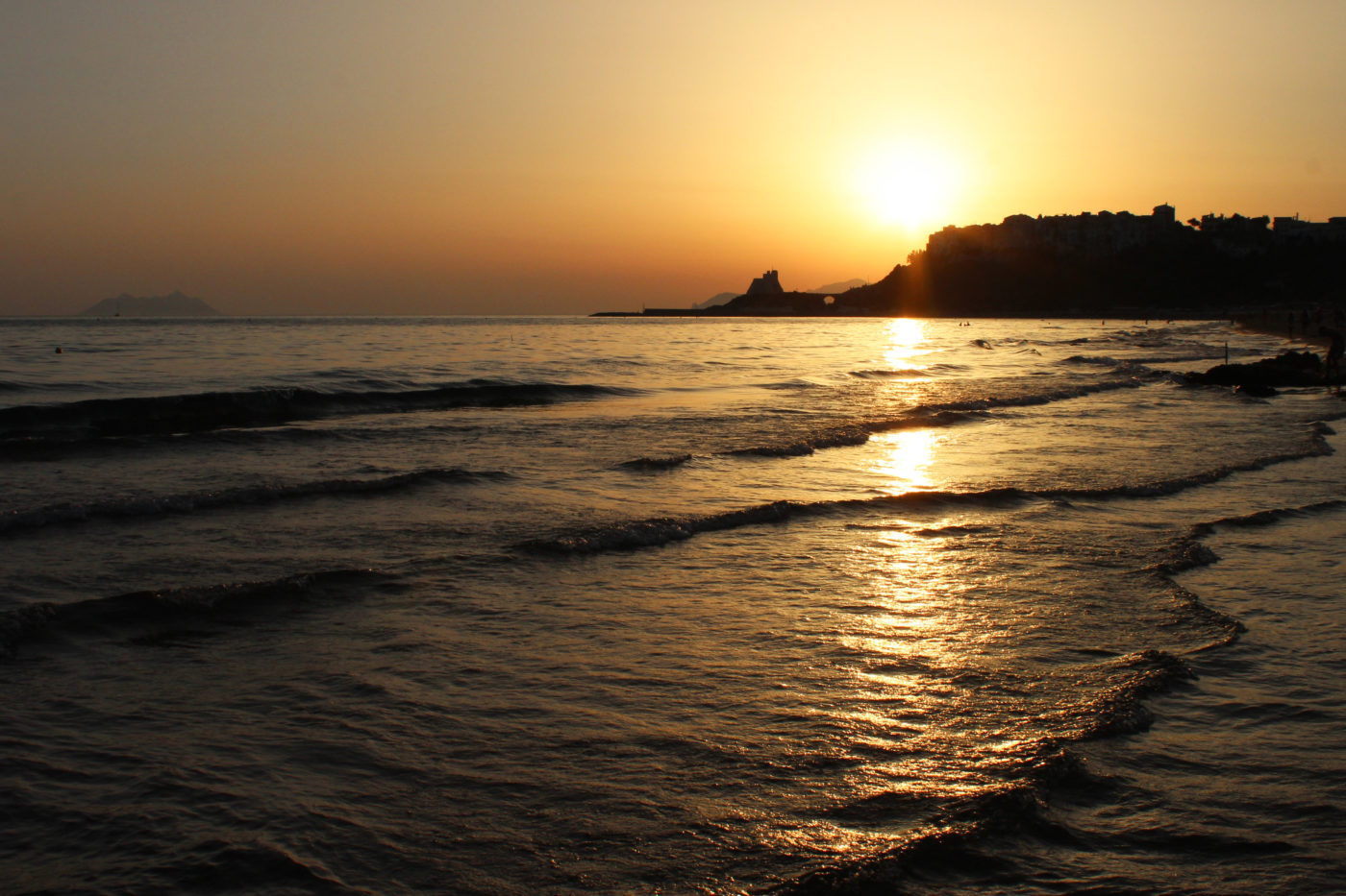 Sperlonga dal mare con Tramonto