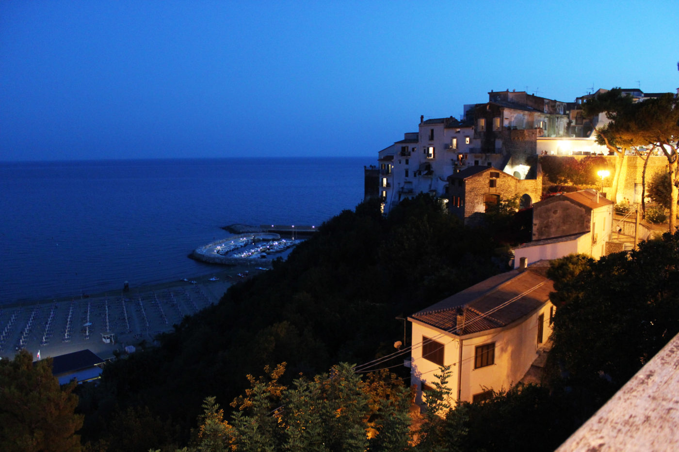 Sperlonga di notte