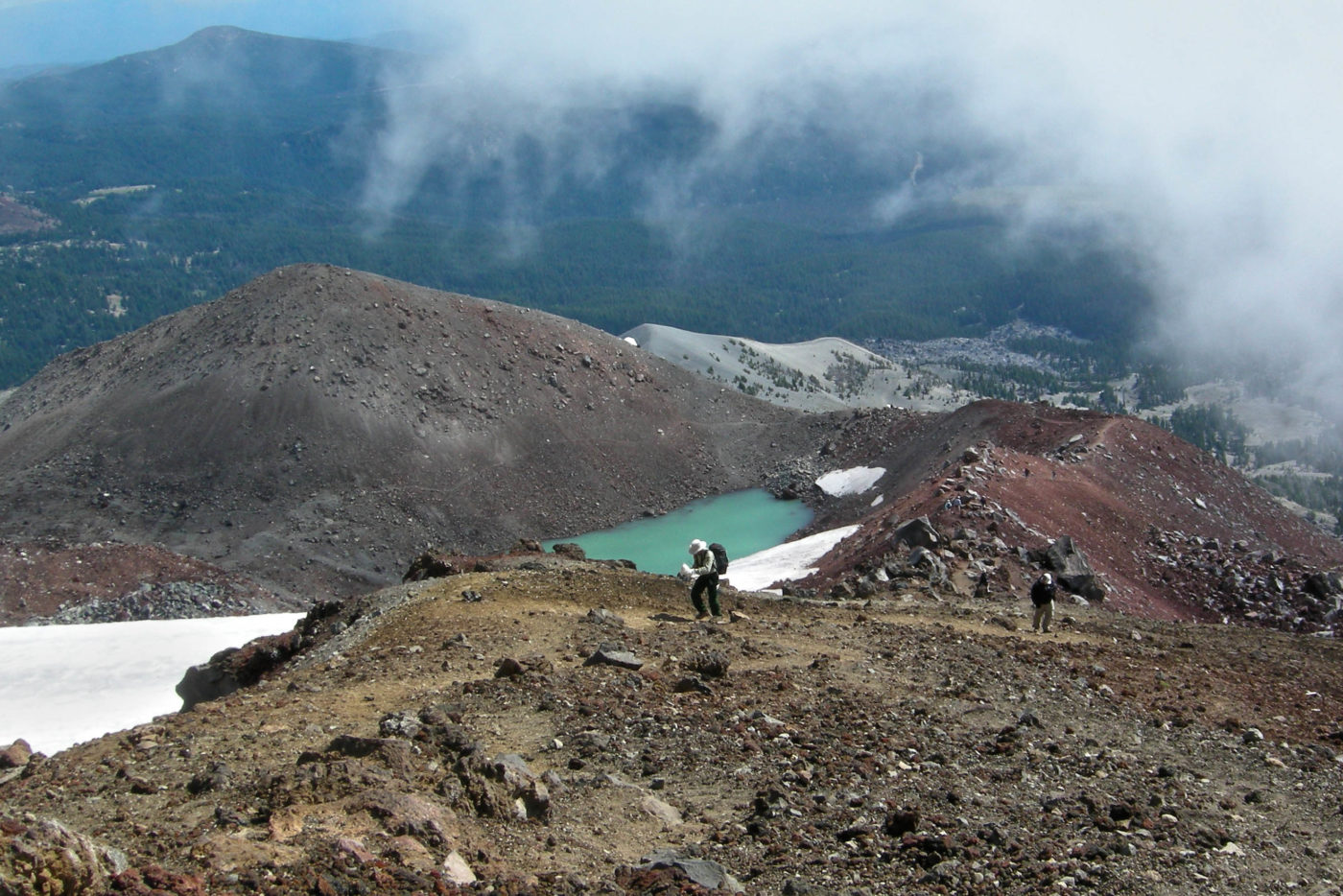 Trekking In Oregon - Three Sisters South sister