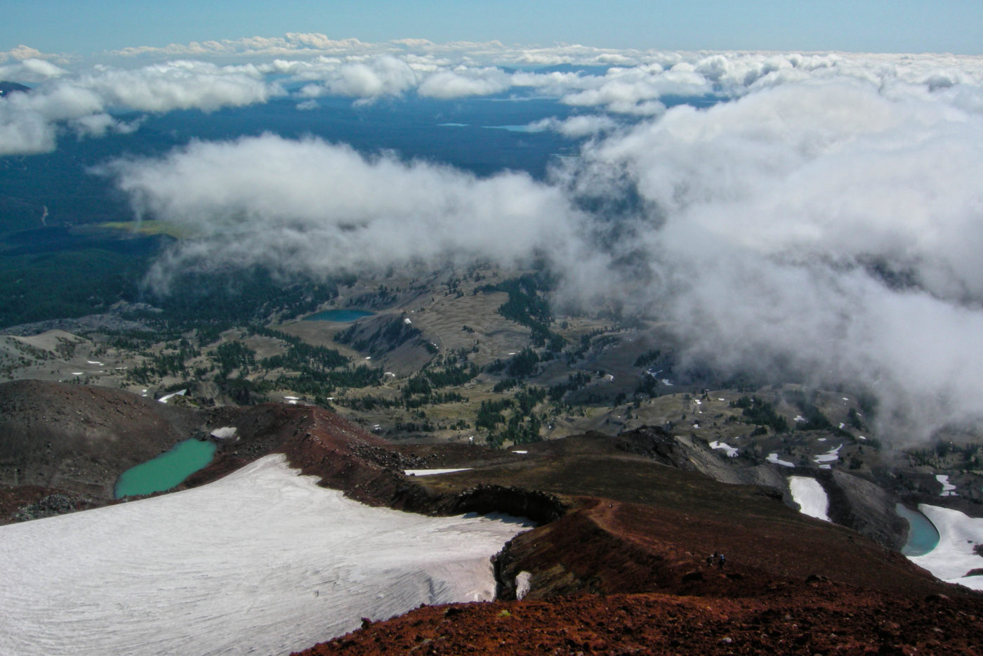 Trekking In Oregon - Three Sisters South sister