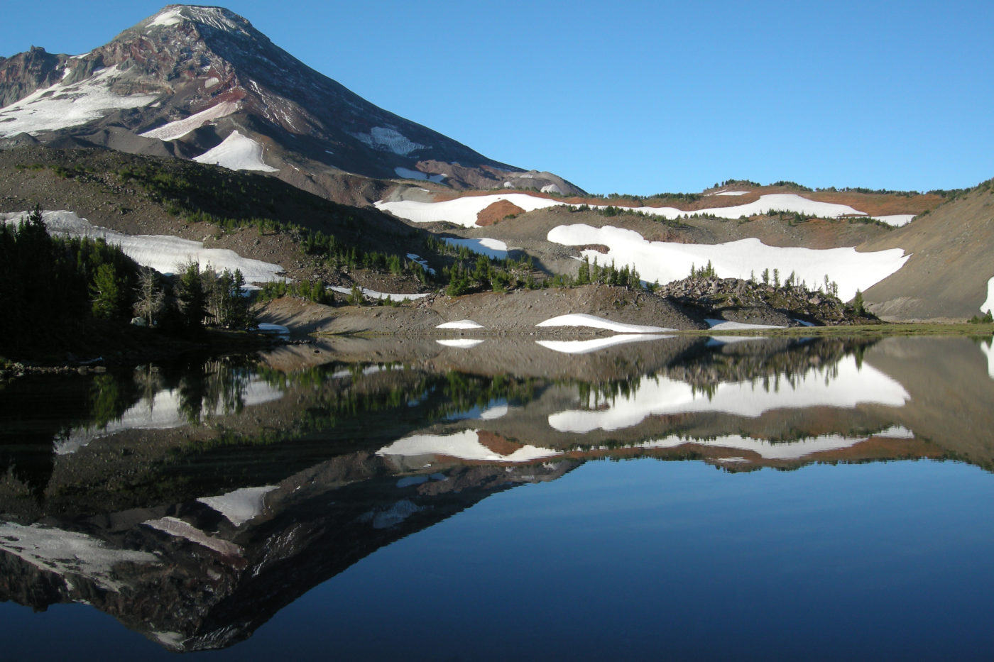 Trekking In Oregon - Chambers Lakes Three Sisters